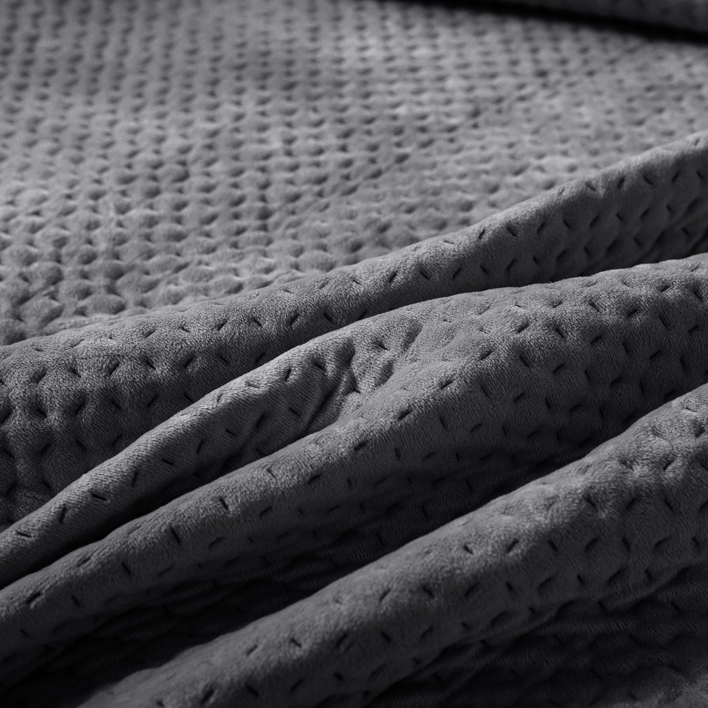 Kasentex All Season Cozy Velvet Quilt Set with Shams, Queen, King, Room Decor, Graduation Gifts Kasentex