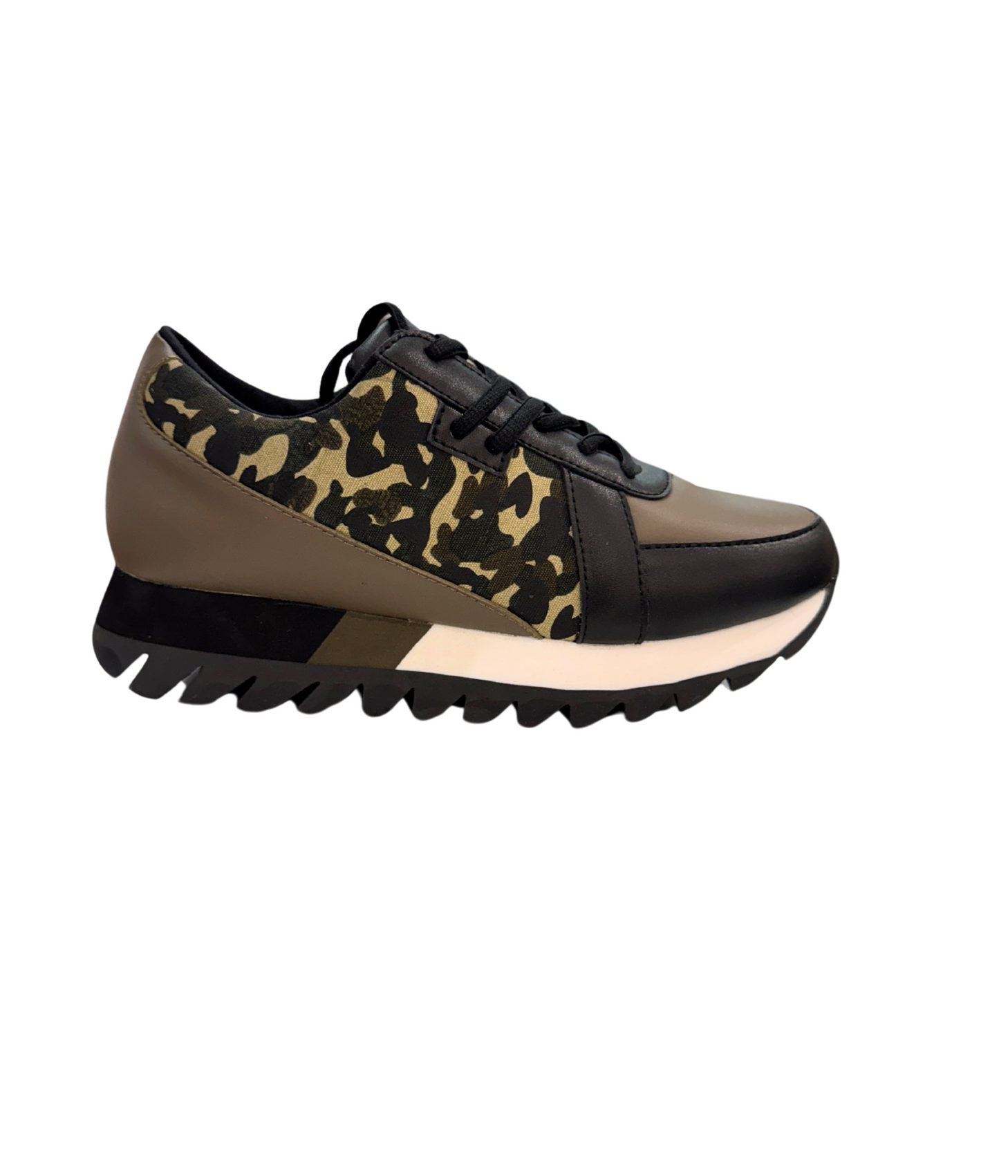 Geri Sneaker in Camo Naughty Monkey