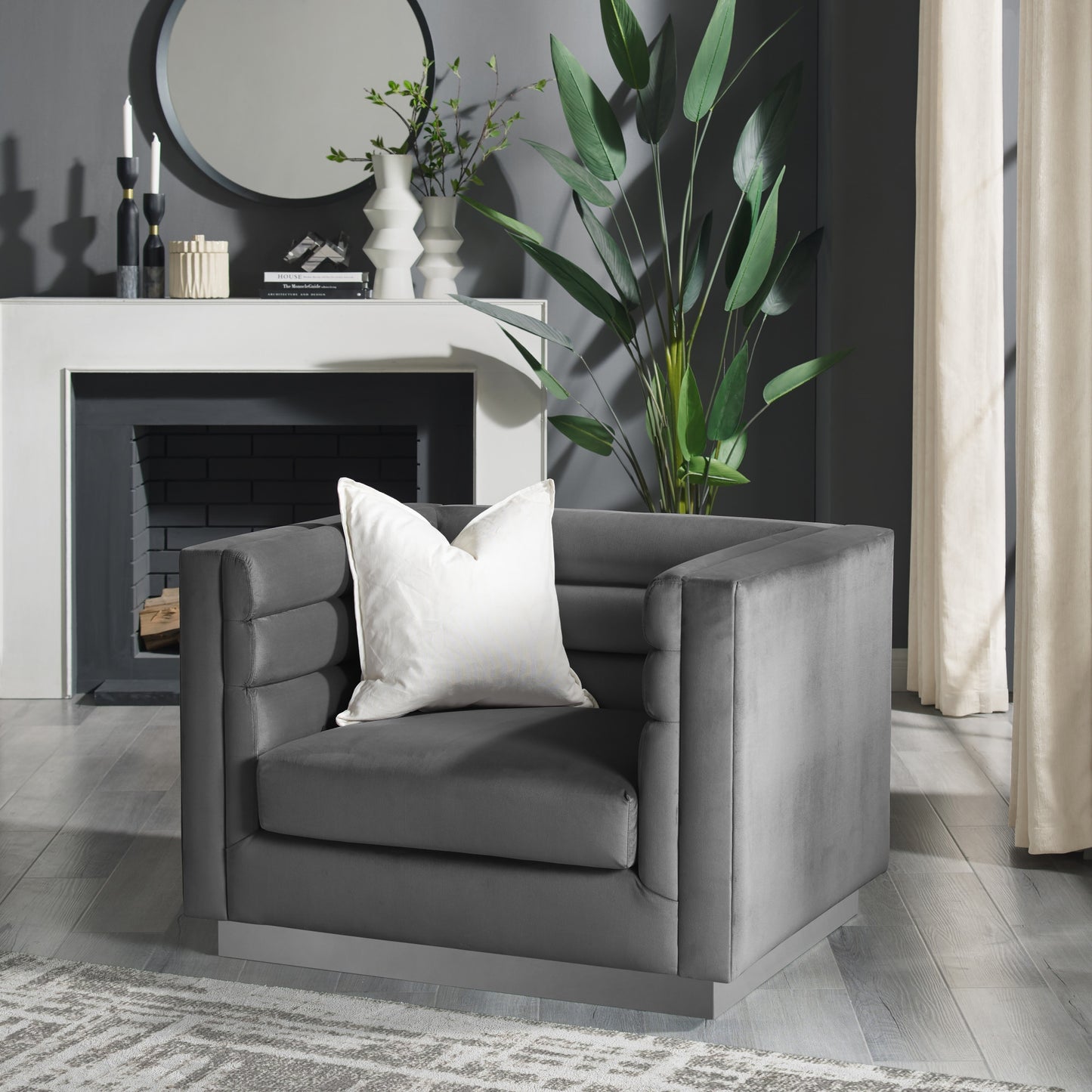 34" Hunter Green Velvet Tufted Club Chair
