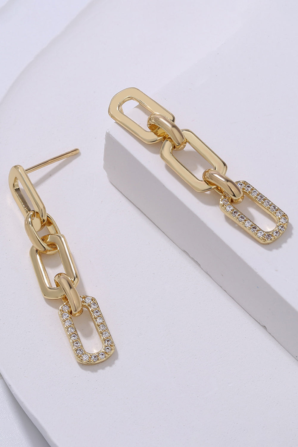 Gold Chain Link Rhinestone Decor Plate Stud Earrings Threaded Pear