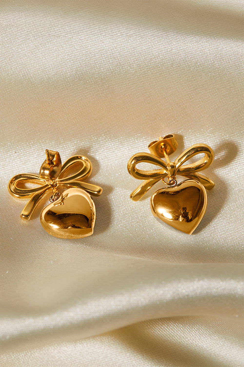 Gold Heart and Bow Studded Earrings Threaded Pear