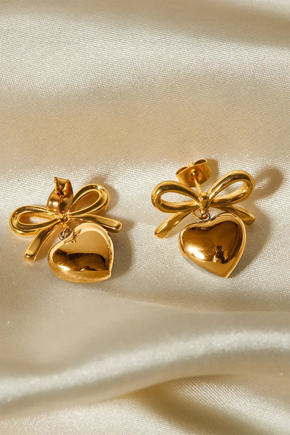 Gold Heart and Bow Studded Earrings Threaded Pear