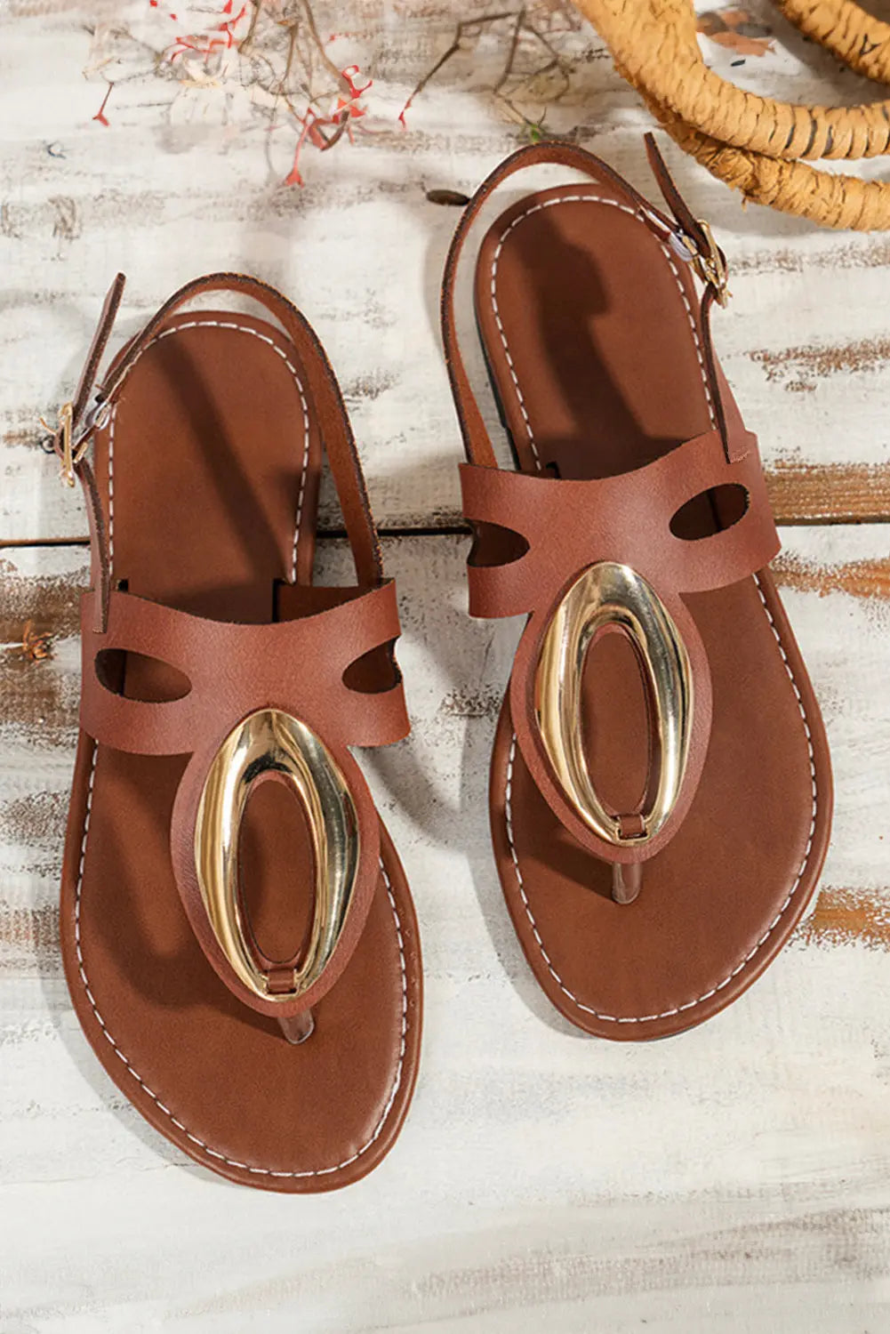 Chloe Retro Hollow Out Open Toe Sandals Threaded Pear
