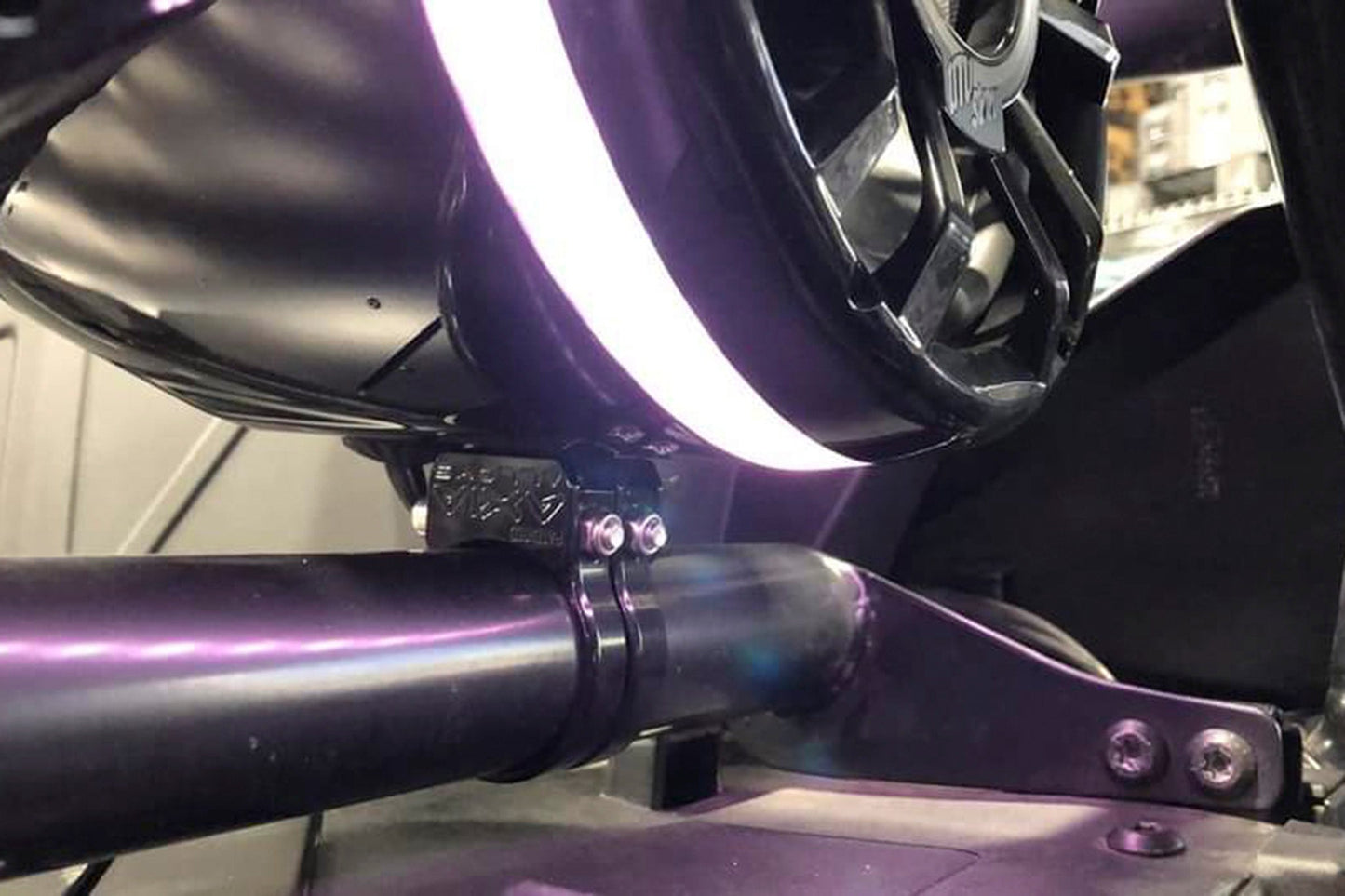 RZR® Pro Series Rear Speaker Bar | UTVS-PRO-R-SPK-BAR Dunes 2 Dezert SXS
