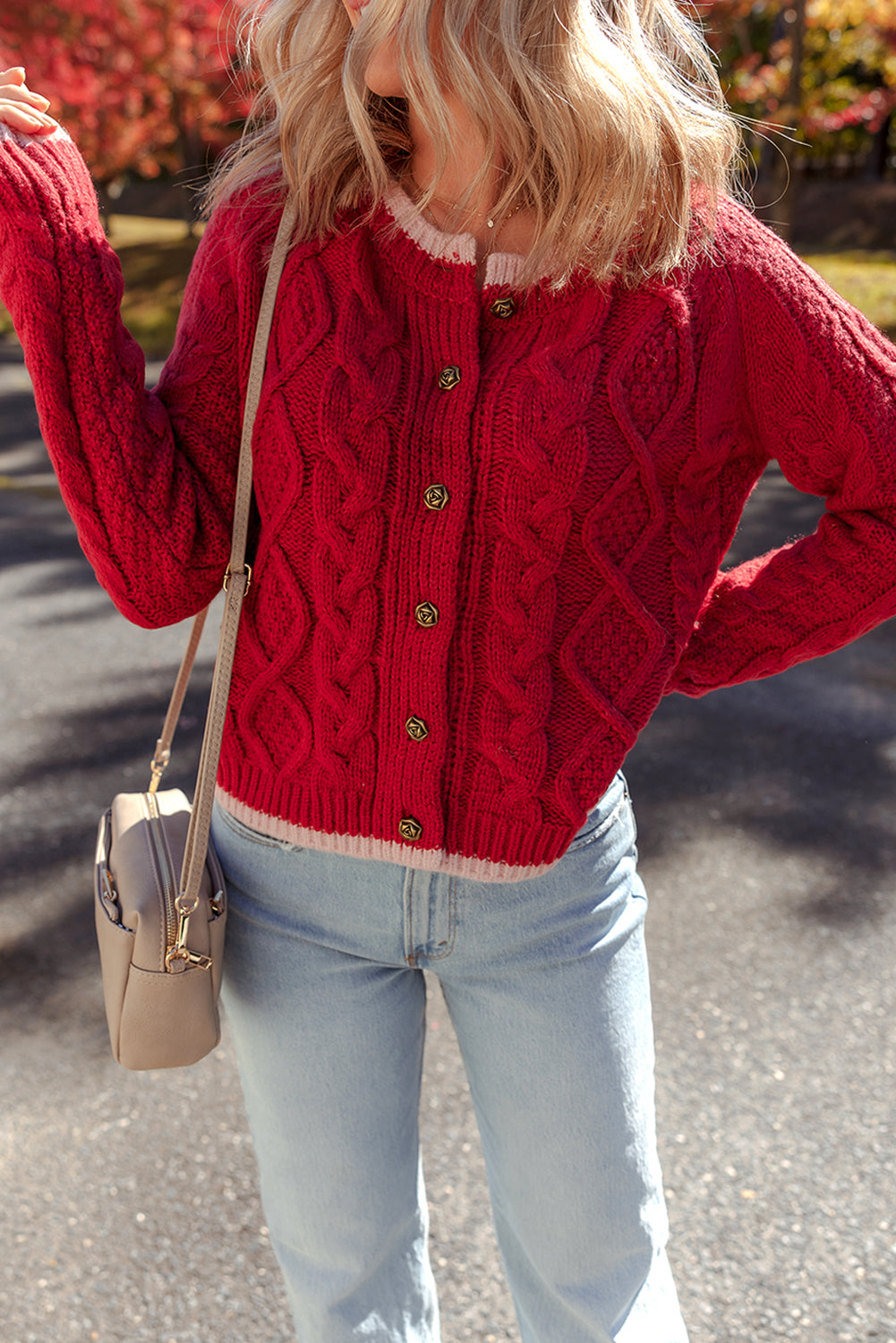 Kennedy Cable Knit Buttoned Cardigan Threaded Pear