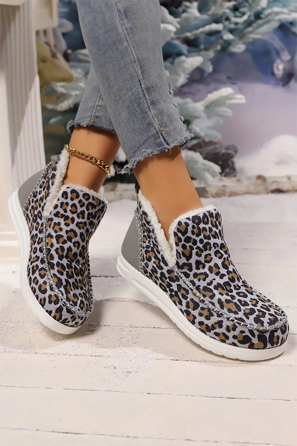 Madison Flat Winter Fur Boots Threaded Pear