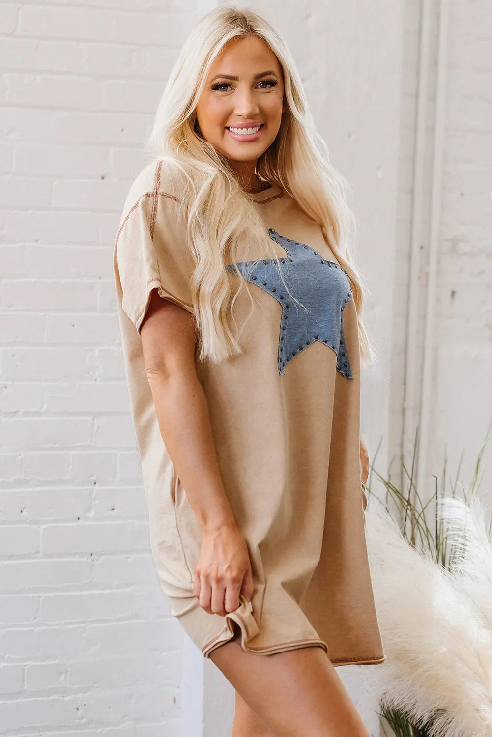 Luz Mineral Wash Star T-Shirt Dress Threaded Pear