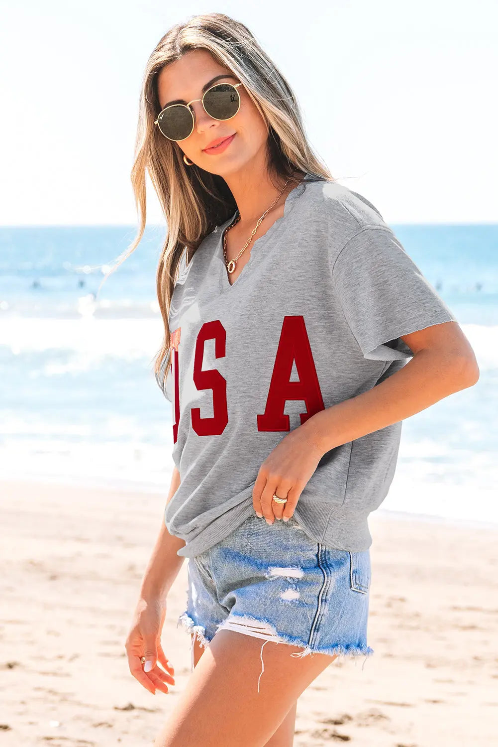 USA Patch Notched Neck Loose Tee Threaded Pear