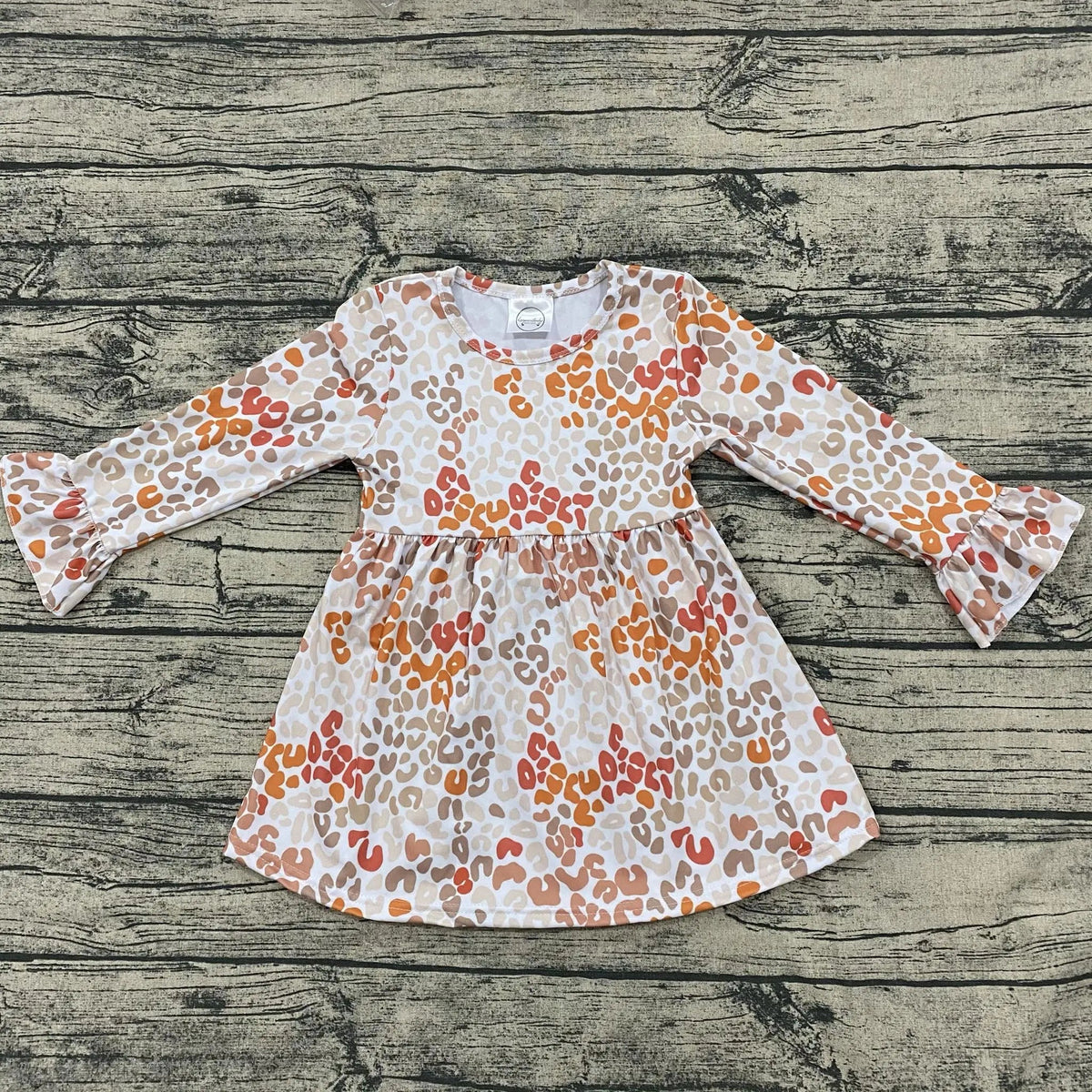 Fall Leopard bell sleeve dress - Get it from Bo