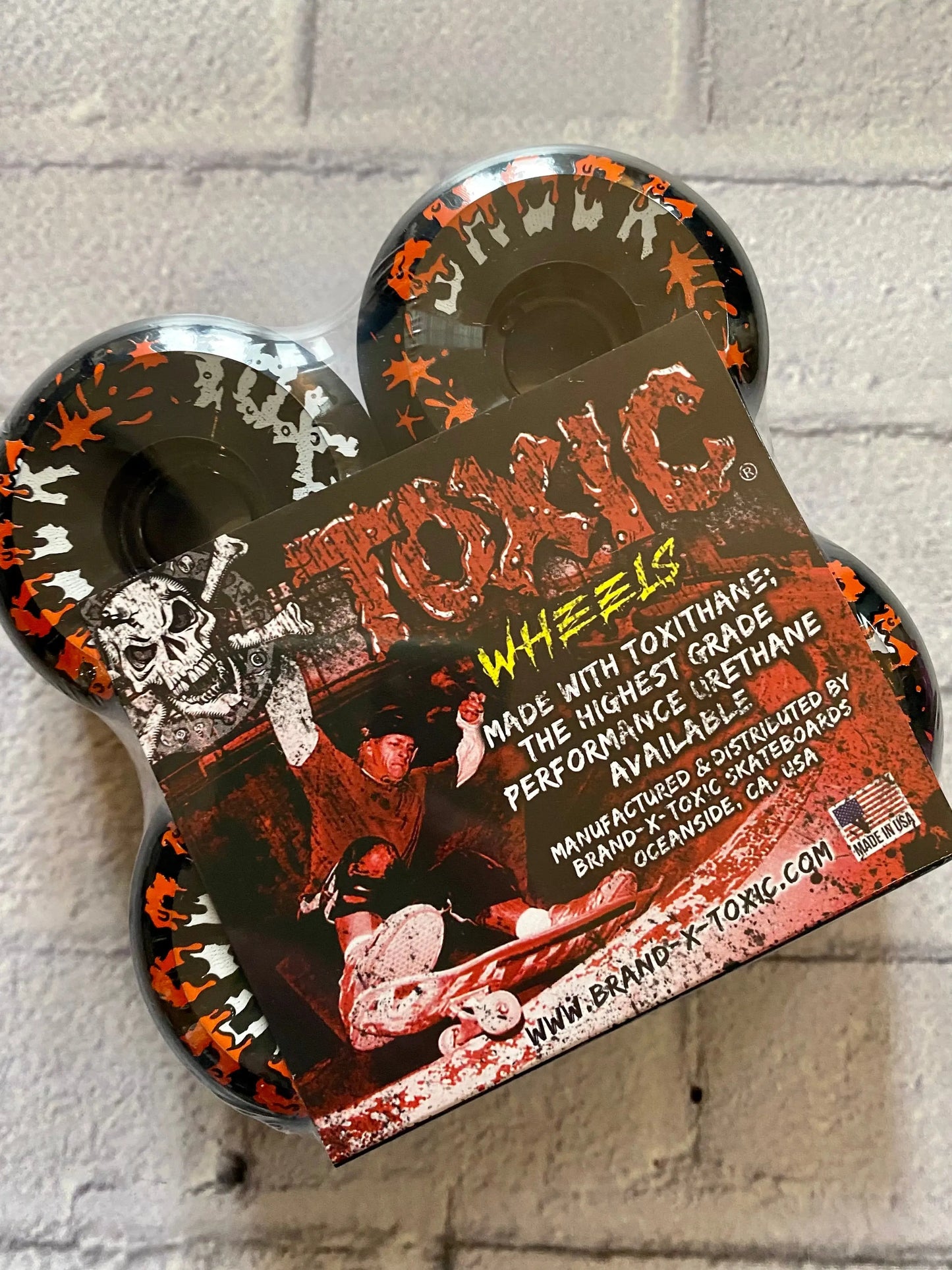 Toxic Shock HARD SUPERTHANE Wheels 56mm/99A - Get it from Bo