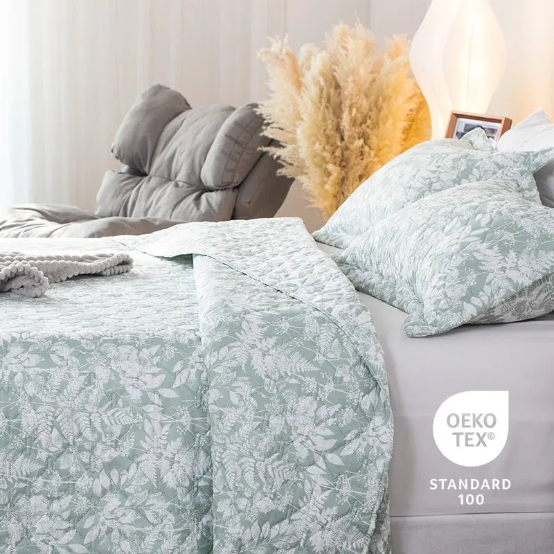 Kasentex Lightweight Botanical Green Floral Quilt Set - Light All Season Bedding, Room Decor, Graduation Gifts - Get it from Bo