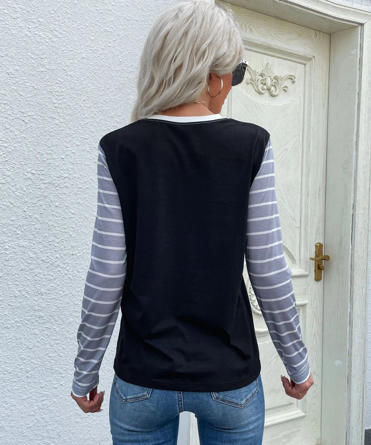 Round Neck Mixed Print Sweater - Get it from Bo