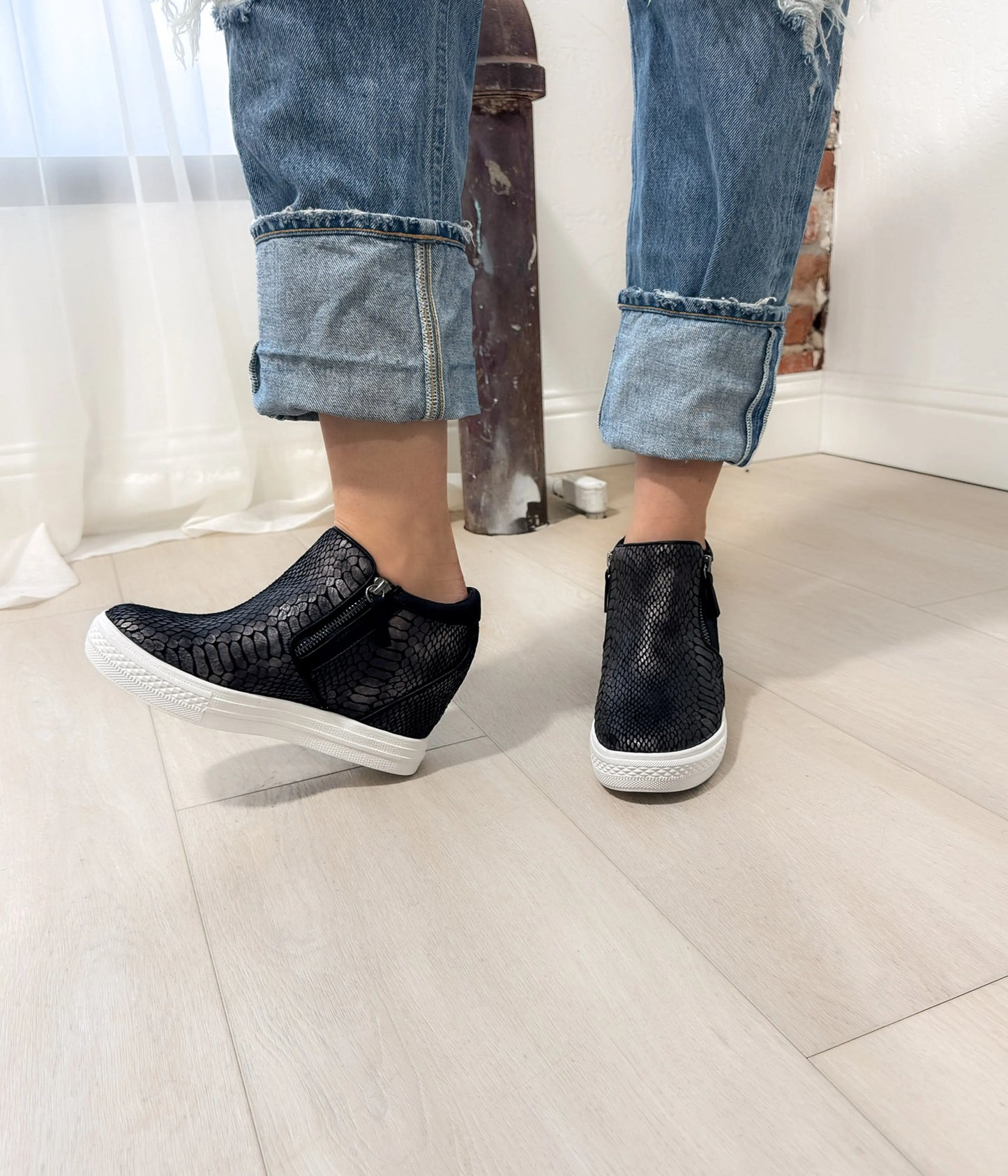 Timmibelle Wedge Sneaker in Black Naughty Monkey