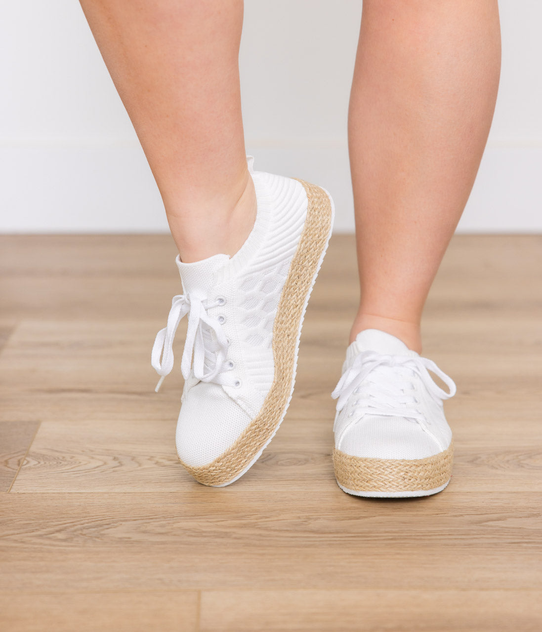 Yaras Sneakers in White Naughty Monkey