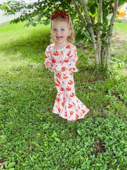 Pumpkin bow high waisted ruffle bell set - Get it from Bo