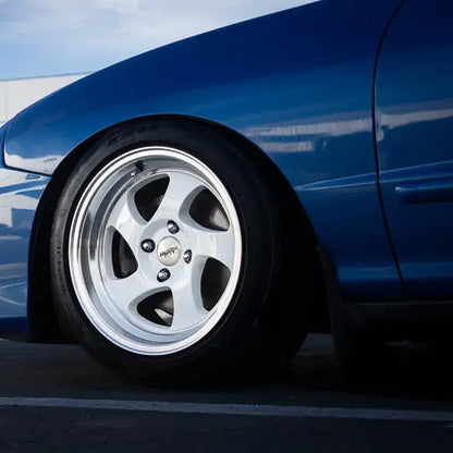 KR1 White Machined Lip
