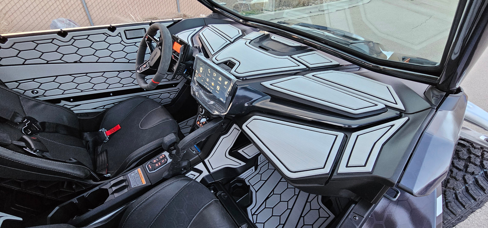 CanAm Maverik R (2 door) DKZ Offroad