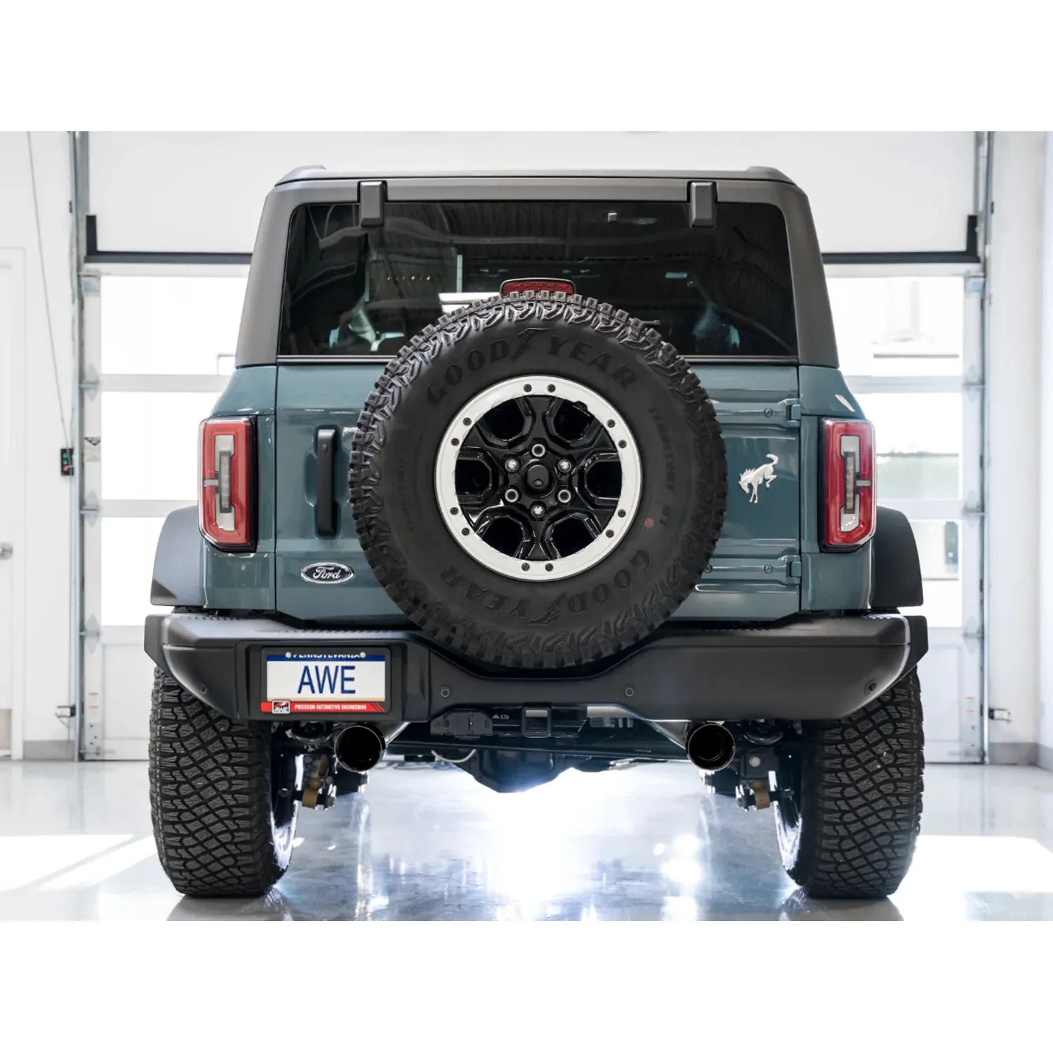 AWE Tuning 2021+ Ford Bronco 0FG Dual Rear Exit Exhaust w/Diamond Black Tips & Bash Guard NP Motorsports