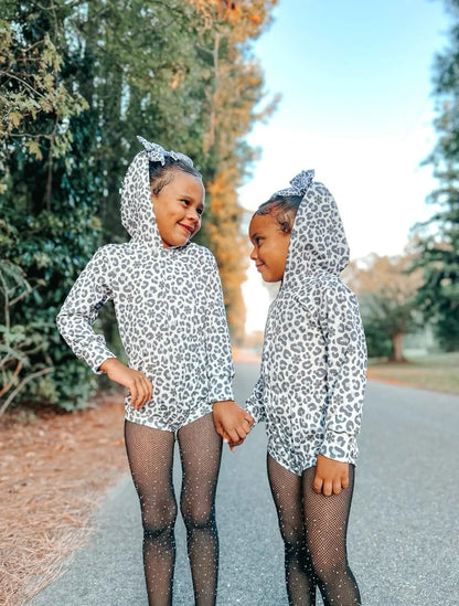 Snow leopard Ribbed Hooded romper - Get it from Bo