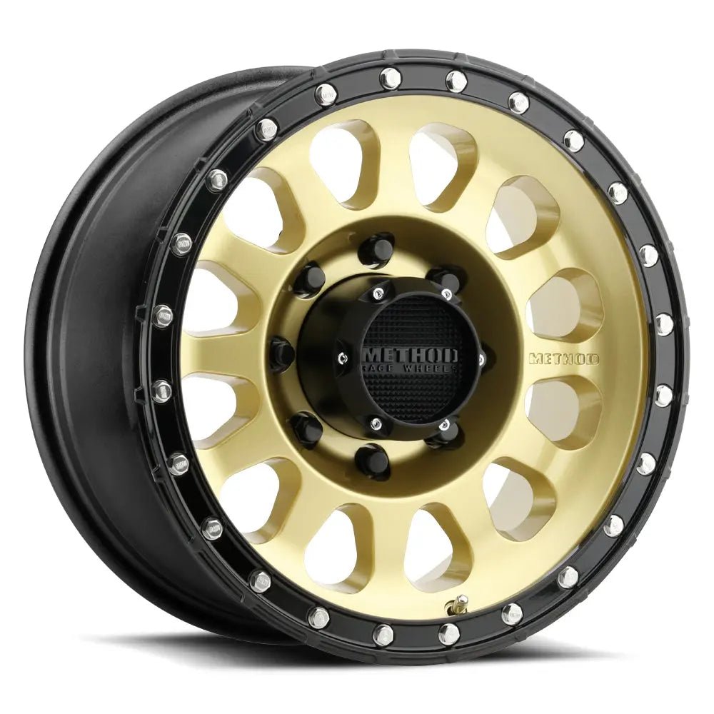 315 | Gold - Black Lip - Get it from Bo