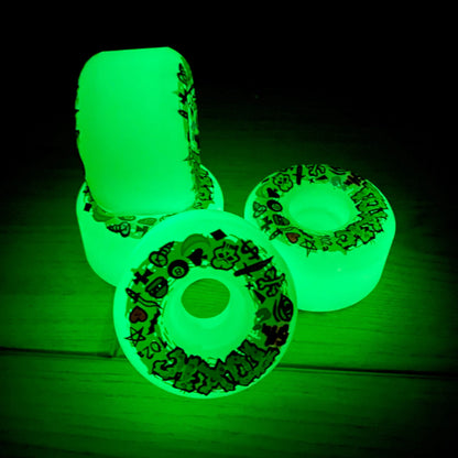 Toxic Team VERY HARD, GLOW-IN-THE DARK (NEON GREEN) Wheels 54mm/102a - Get it from Bo