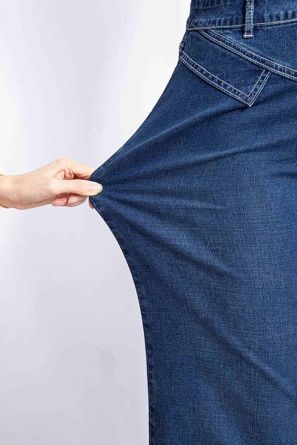 Daria Detail Loose Cuffed Jeans