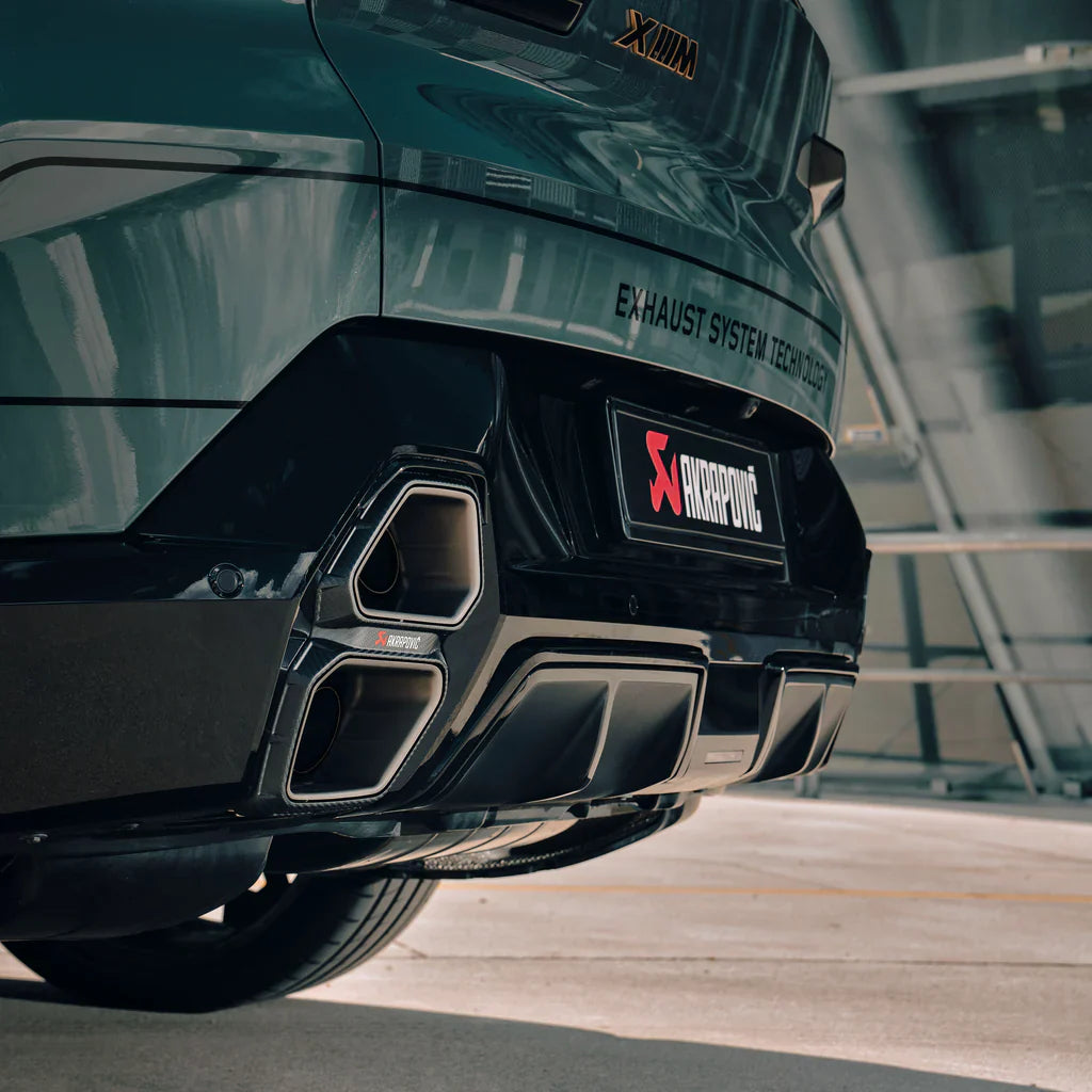 Akrapovic 23-24 BMW XM (G09) TwinPower Turbo V8 Hybrid Slip-On Race Line (Titanium) w/ Carbon Tips - Get it from Bo