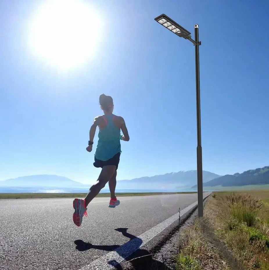 4 pack 200W solar street lights 20000 lumens - Get it from Bo