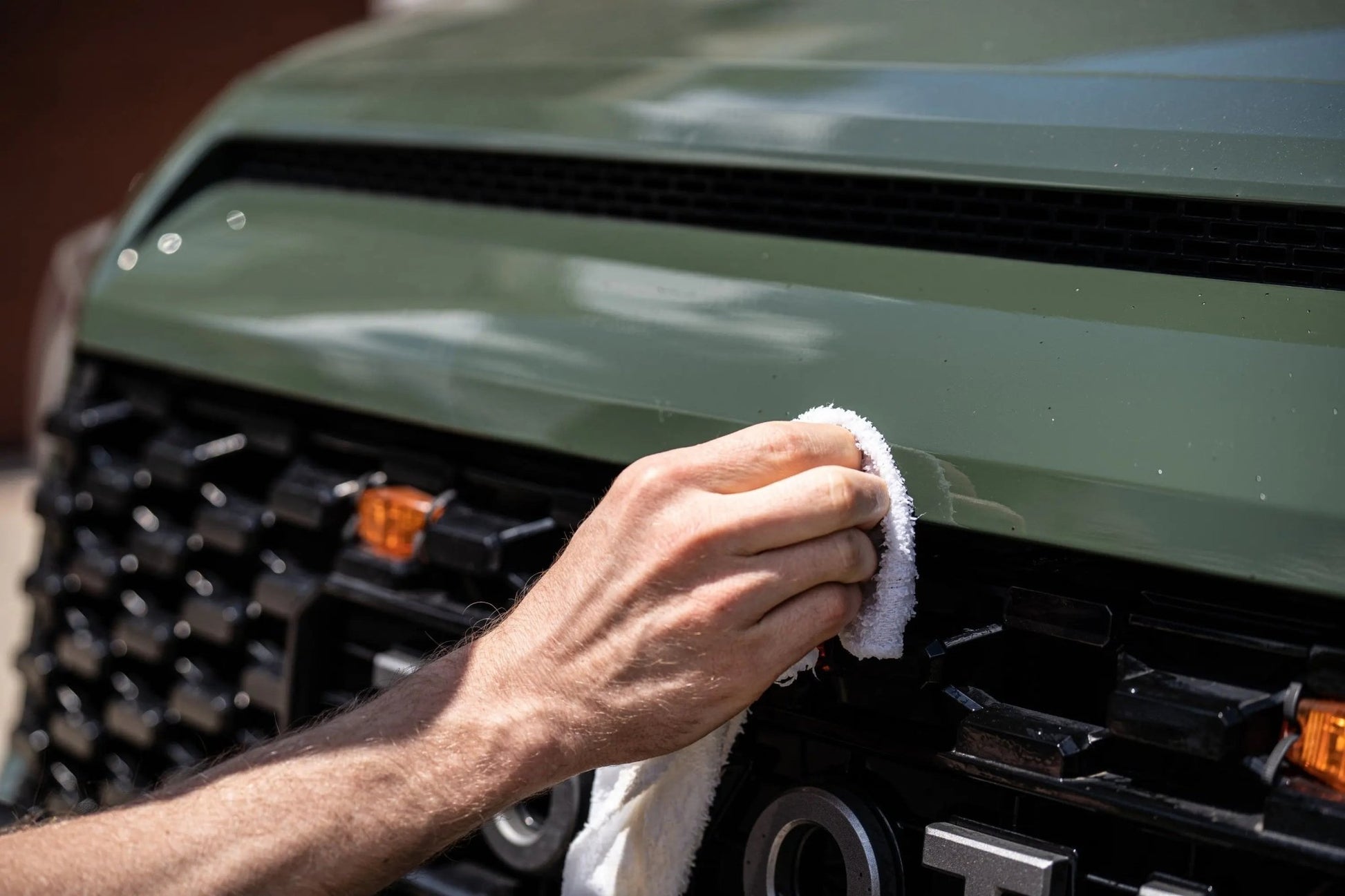 402 Interior + Exterior Detailer (Concentrated) - Get it from Bo