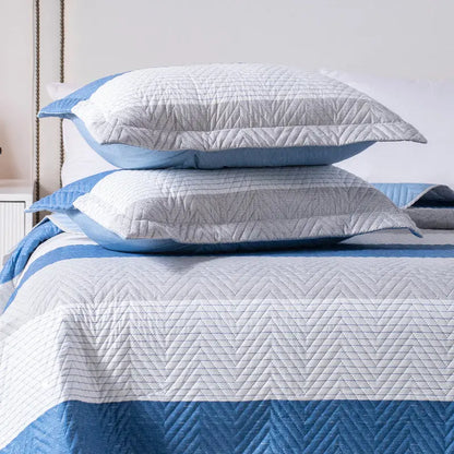 Kasentex Lightweight Reversible Stripe Quilt Set Bedding- Sky Blue and Ivory White, Room Decor, Graduation Gifts, Father's Day Gift Kasentex