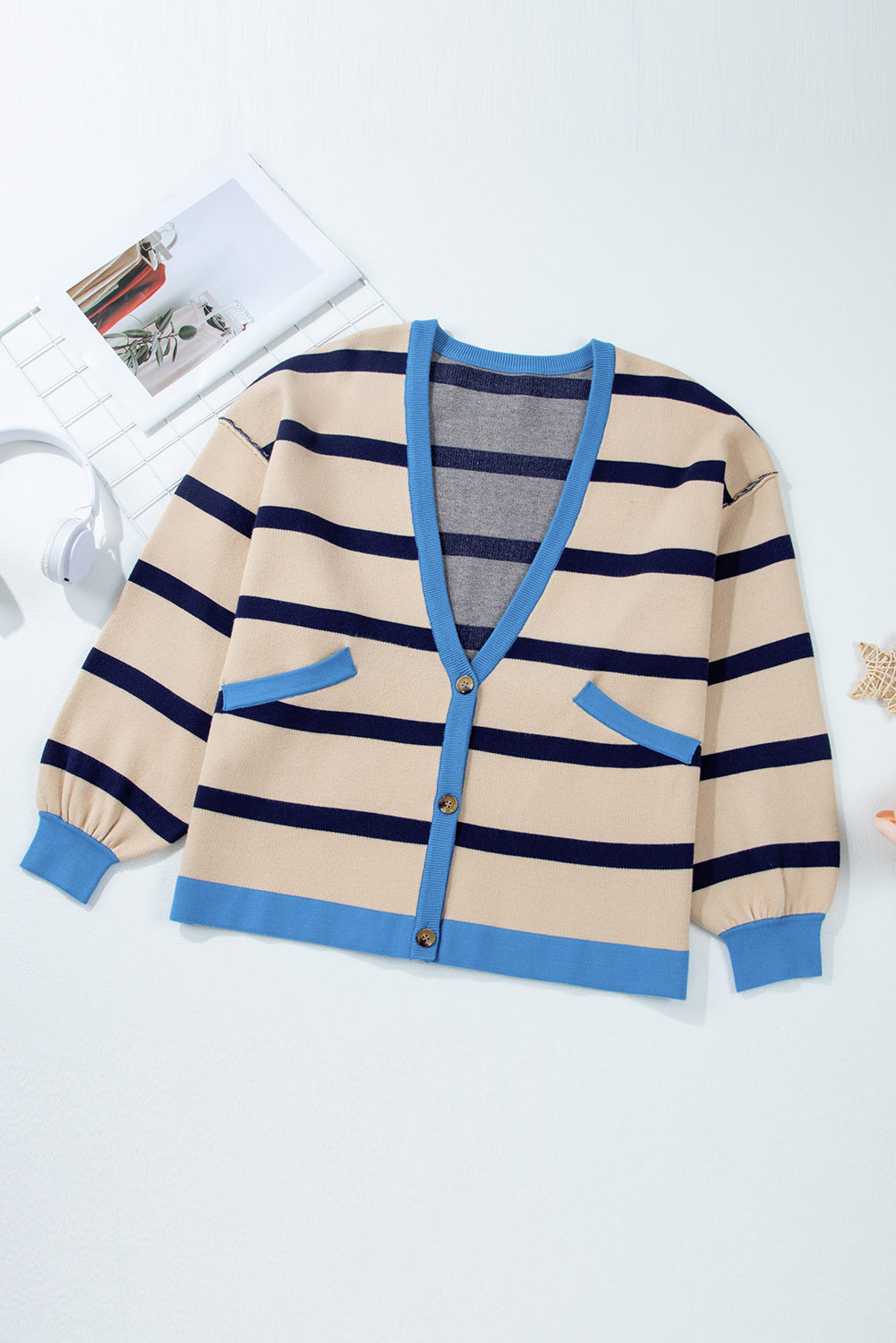 Sutton Buttoned Loose Cardigan Threaded Pear