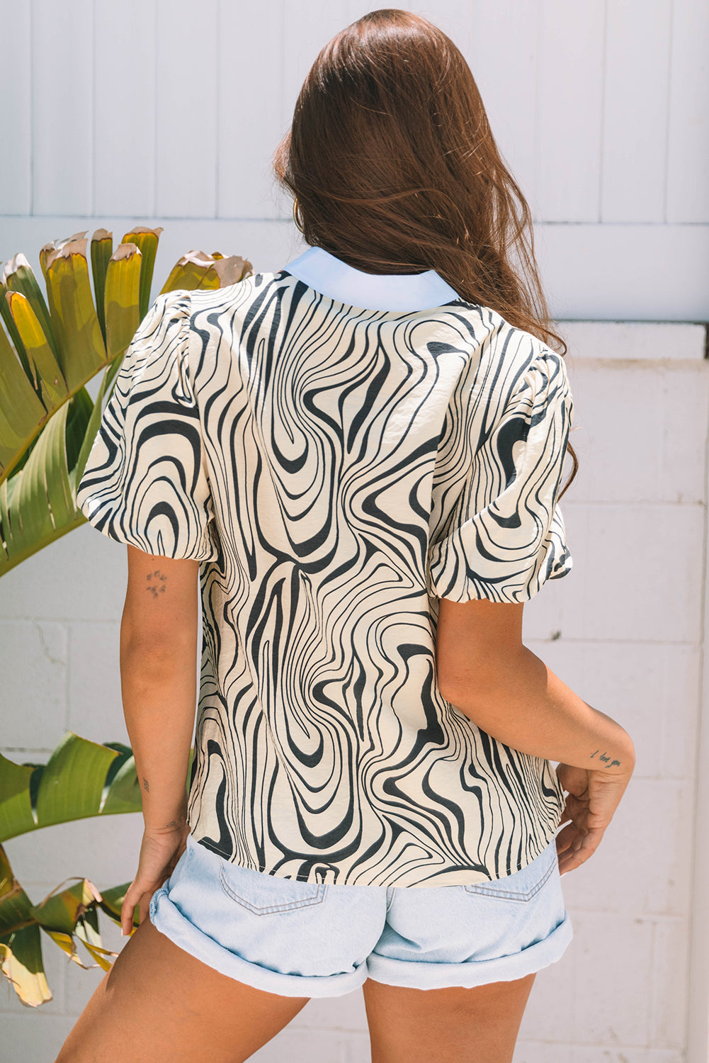 Delilah Zebra Stripe V-Neck Short Sleeve Blouse