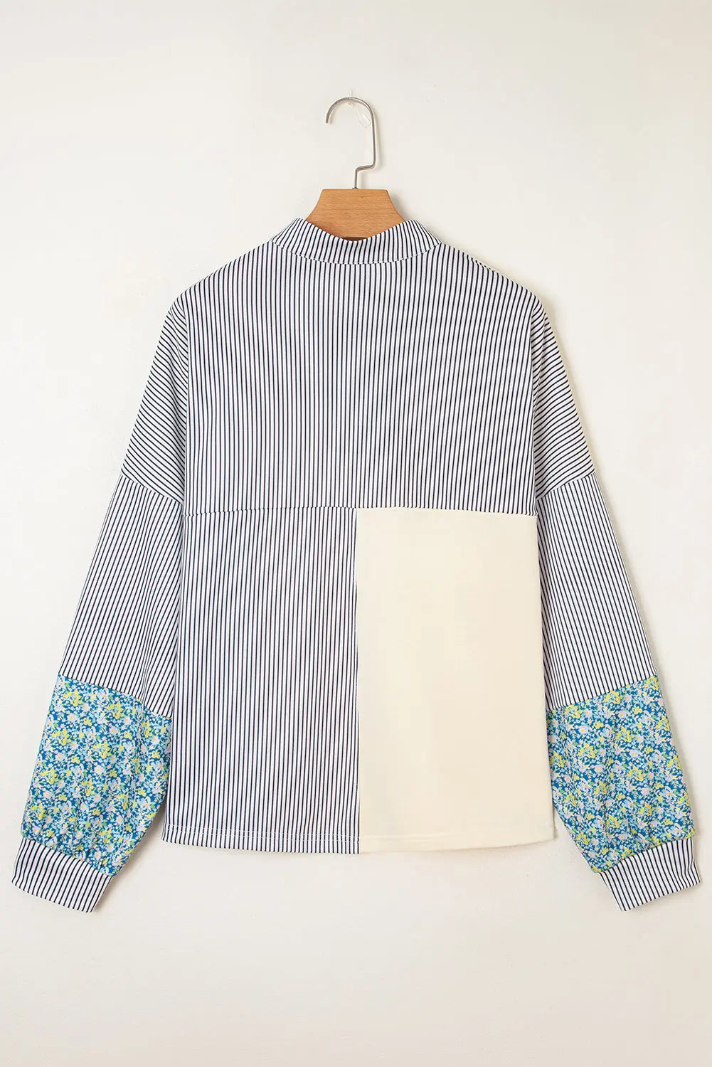 Syllena Collared Boxy Fit Sweatshirt