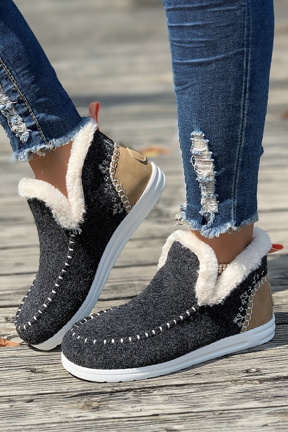 Anna Suede Stitching Plush Lined Anklet Boots Threaded Pear