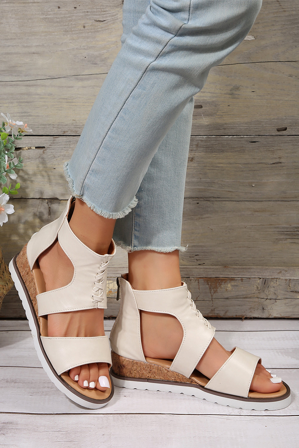 Nora Crisscross Hollowed Gladiator Sandals Threaded Pear