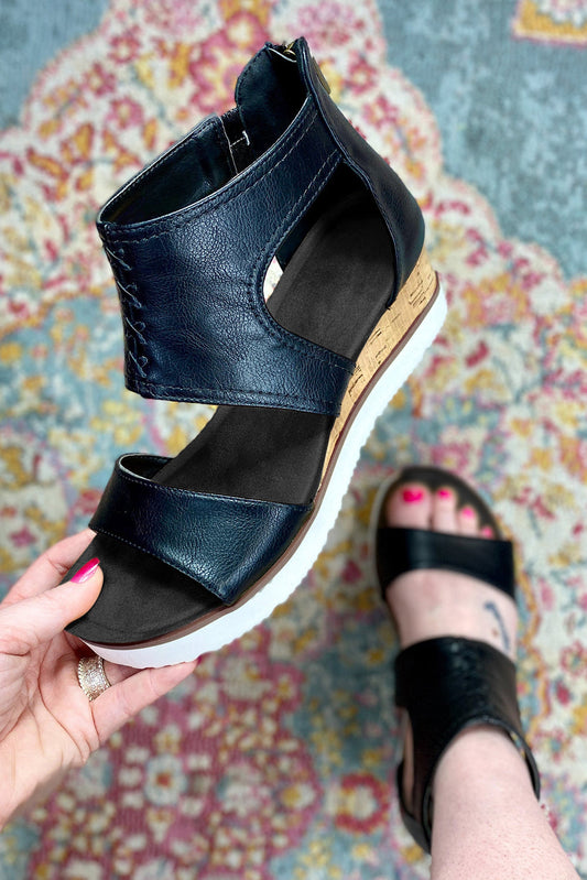 Nora Crisscross Hollowed Gladiator Sandals Threaded Pear