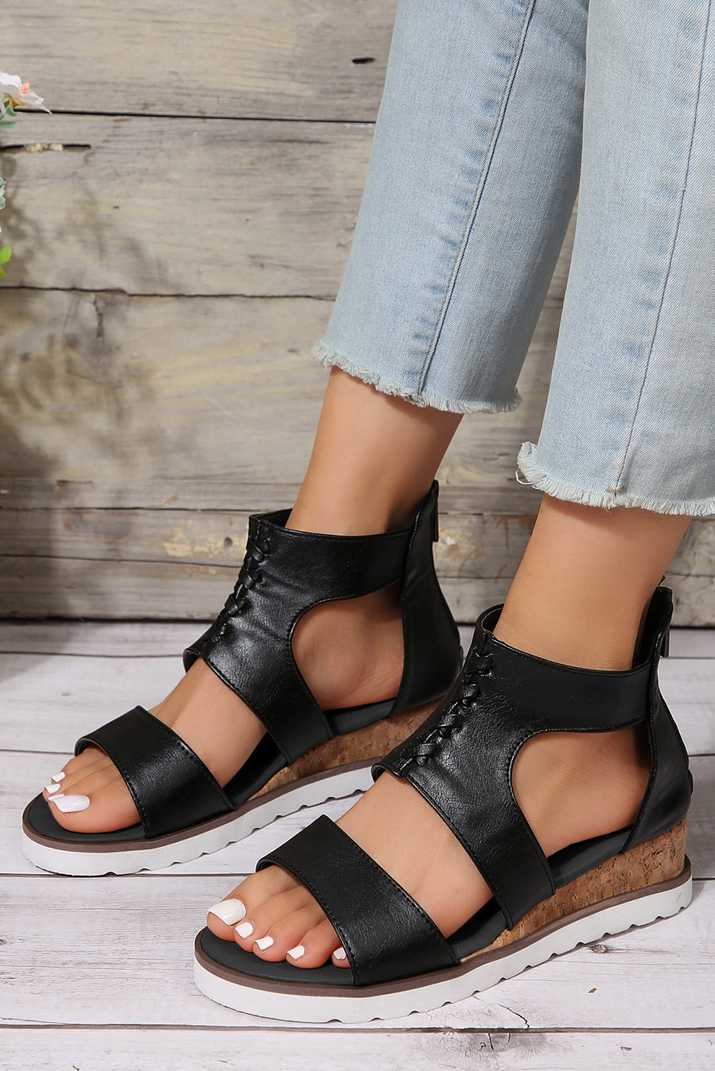 Nora Crisscross Hollowed Gladiator Sandals Threaded Pear