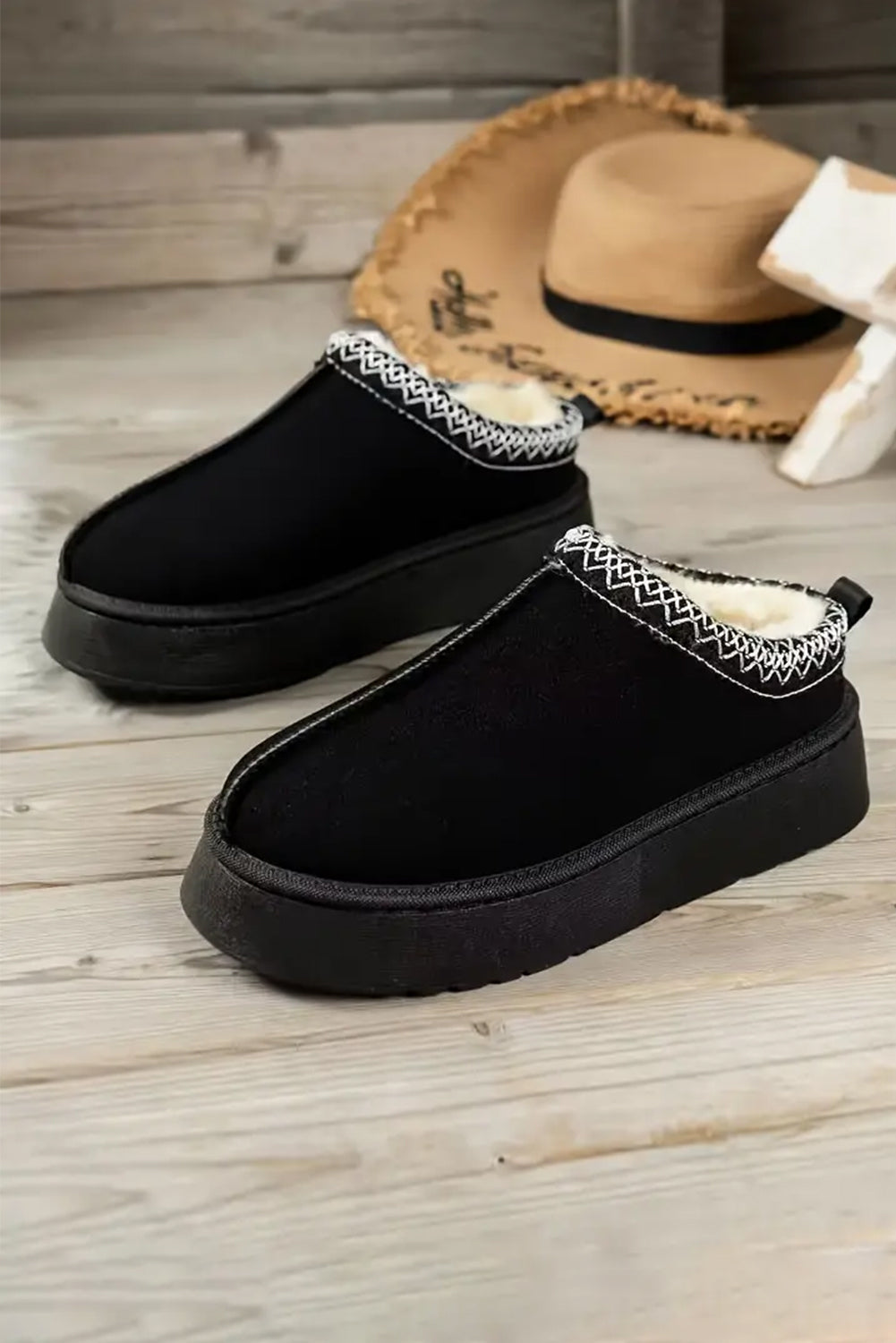 Jade Suede Plush Lined Snow Boots Threaded Pear