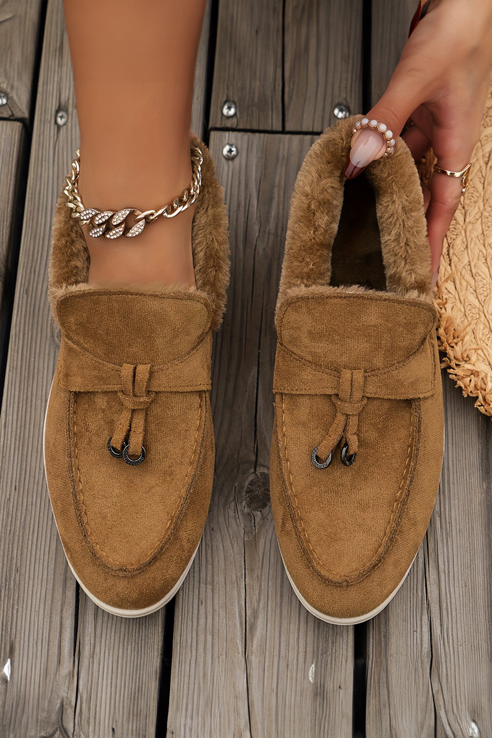Nyla Furry Lined Slippers Threaded Pear