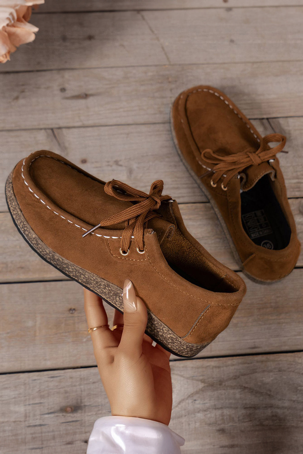 Sutton Thick Sole Lace-up Casual Shoes Threaded Pear