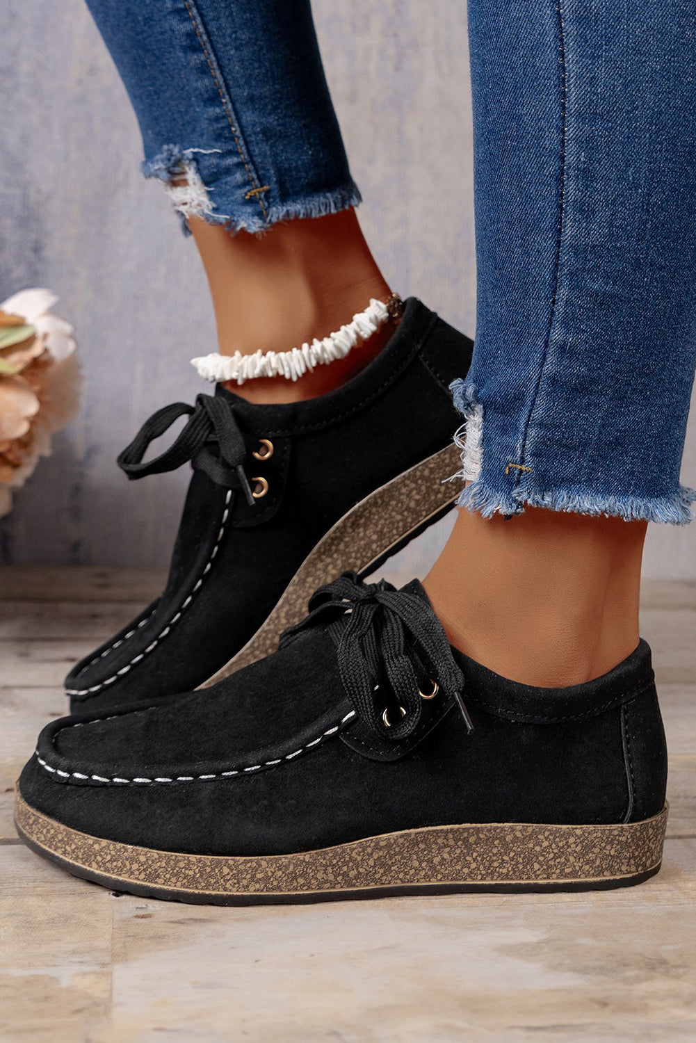 Sutton Thick Sole Lace-up Casual Shoes Threaded Pear