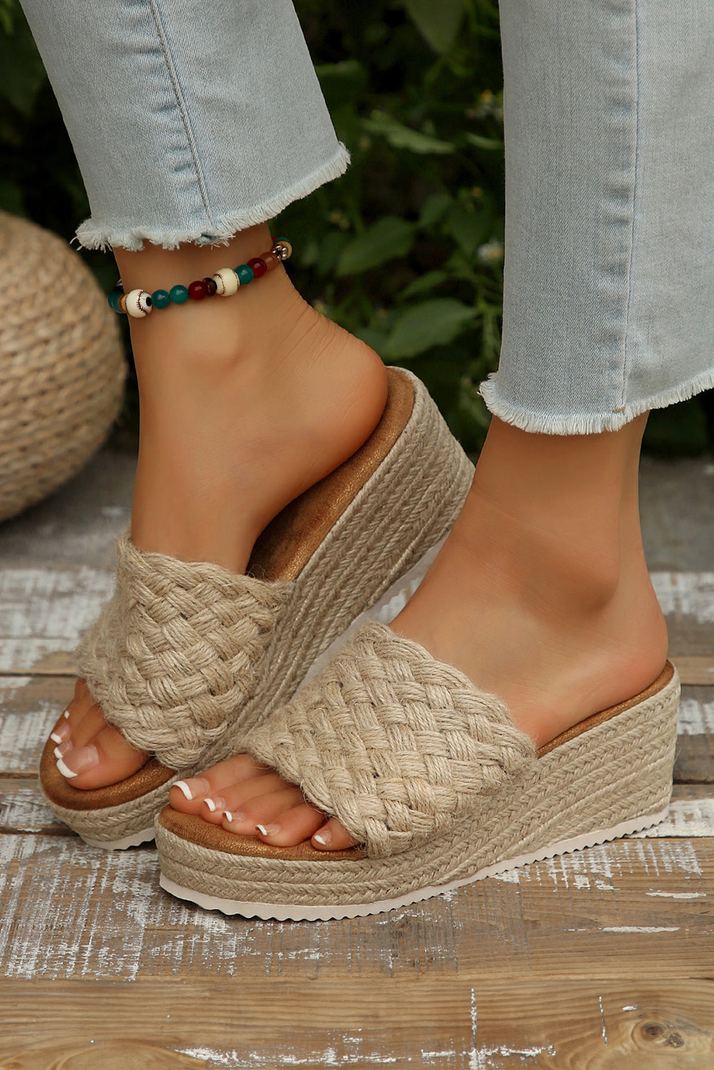 Woven Wide Band Platform Slippers Threaded Pear