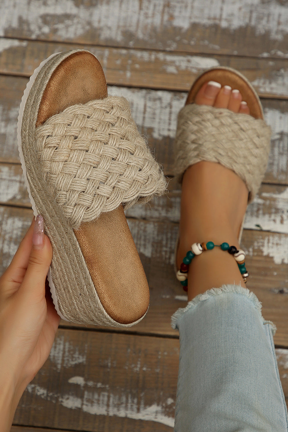 Woven Wide Band Platform Slippers Threaded Pear