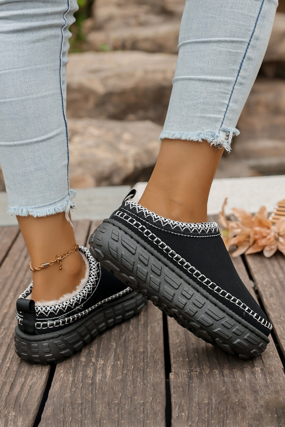 Millie Plush Winter Clog Slippers Threaded Pear