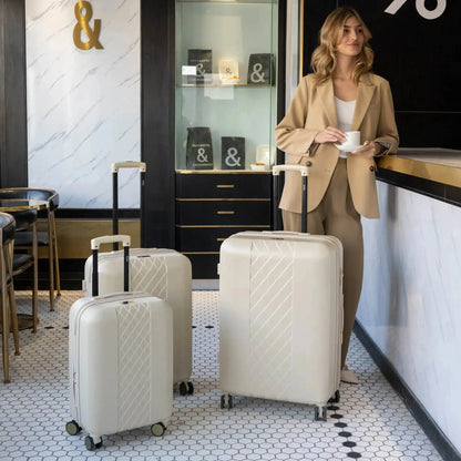 Diamond 3 Piece Expandable Chic Luggage Set Travellty