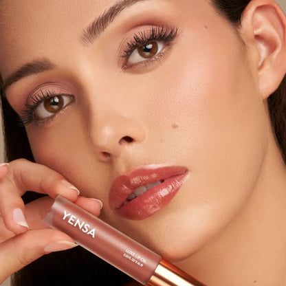 Luxe Lip Nourishing Oil with Hyaluronic + Vitamin E YENSA