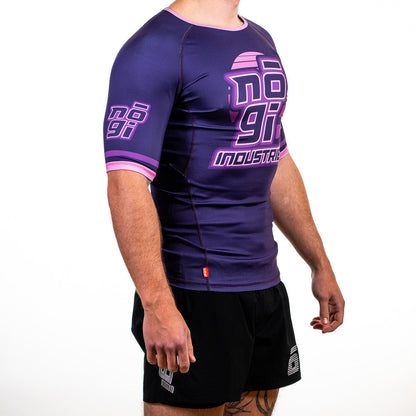 '7Four Short Sleeve Rank Rash Guard Purple - Get it from Bo