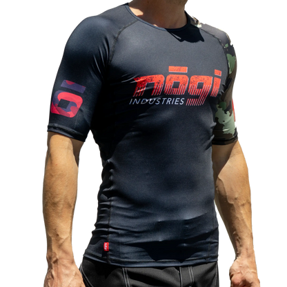 Dutch Camo Short Sleeve Rash Guard - Get it from Bo