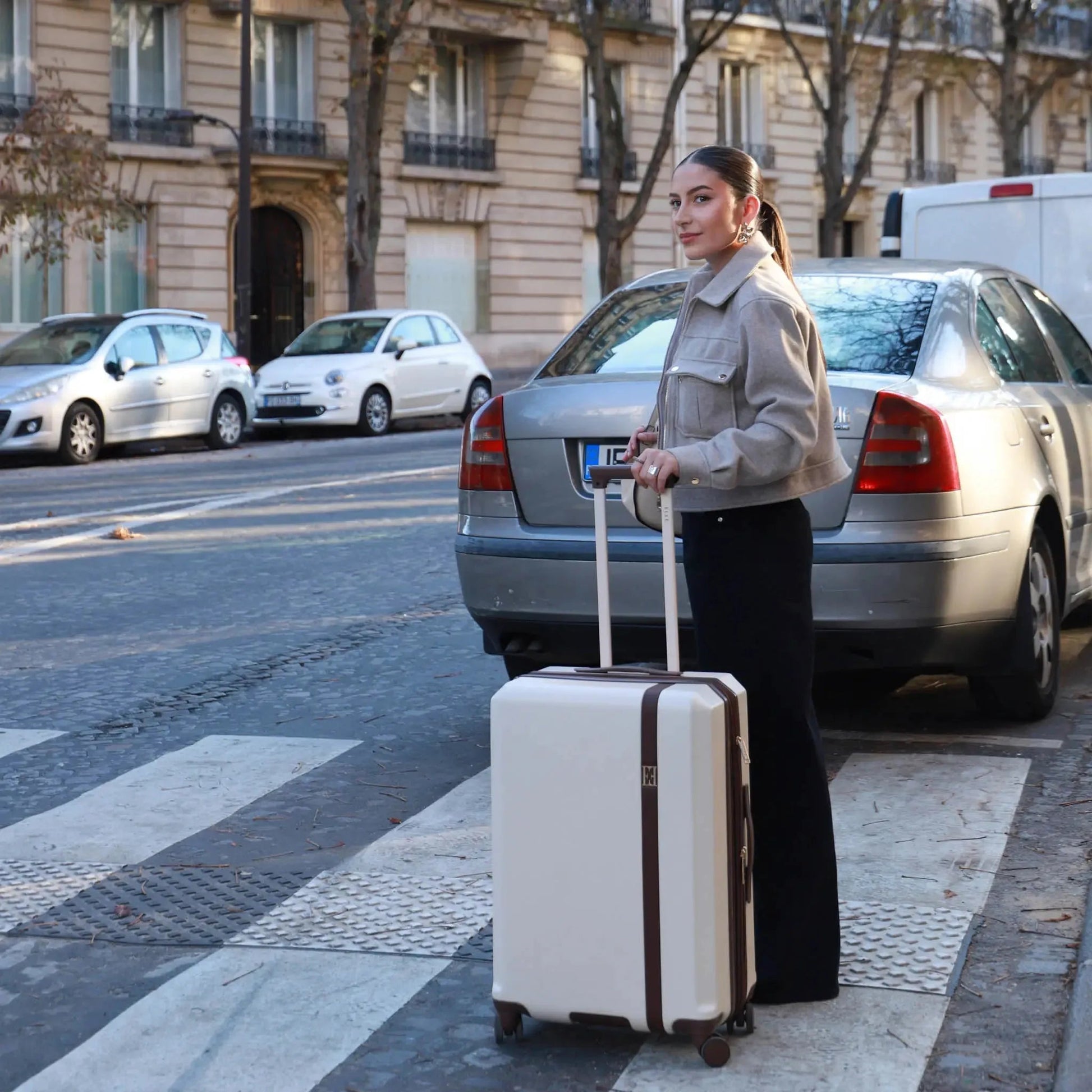 Luxe Journey 3 Piece Expandable Retro Luggage Set Travellty
