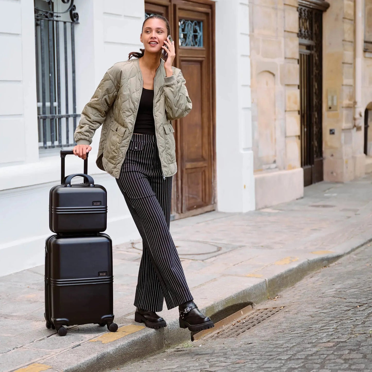 Expedition 3 Piece Expandable Polycarbonate Luggage Set Travellty